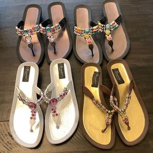 Grandco sandals - all 4 pairs for $15 - size 8
